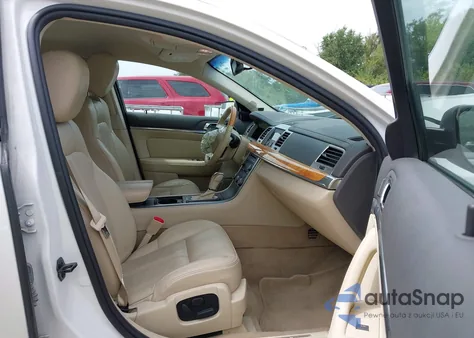 2010 Lincoln Mks z USA, uszkodzony, nr VIN 1LNHL9ER4AG614060